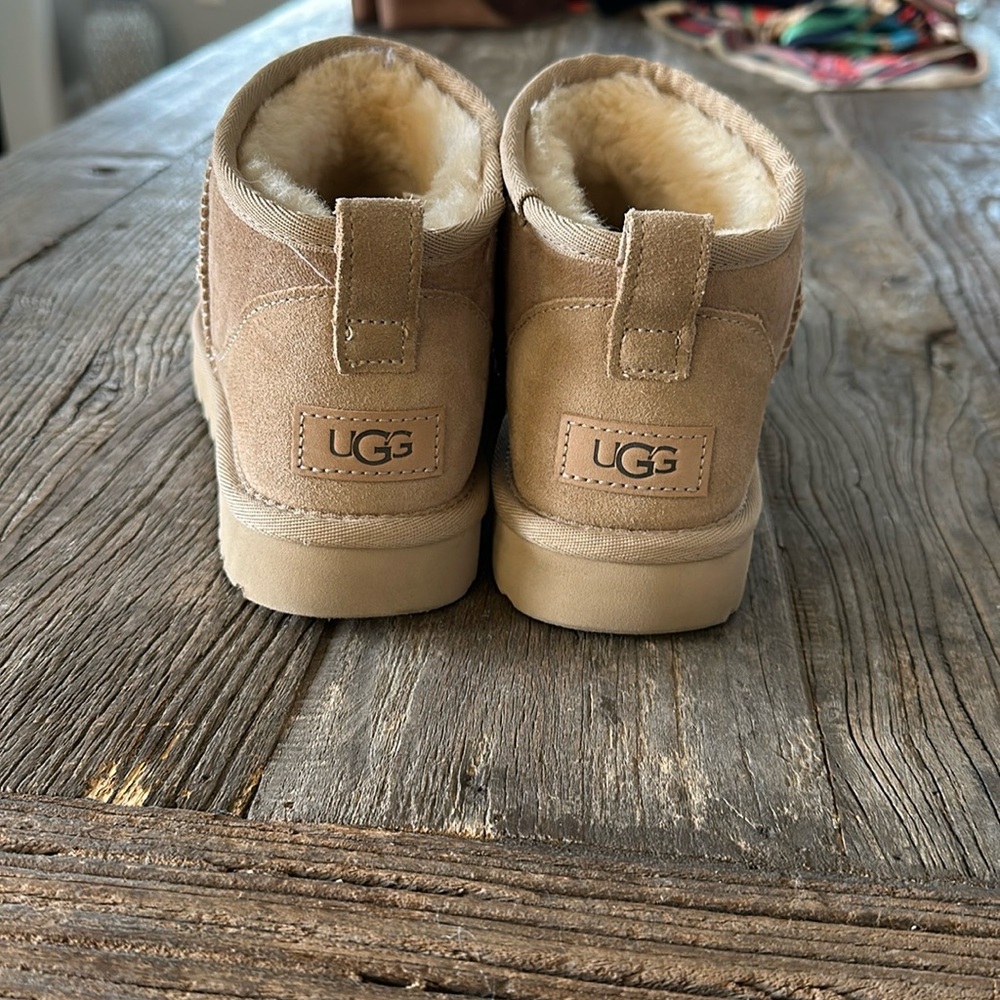 UGG Classic Mini. Sand. Size 8 USA. WORN 3x